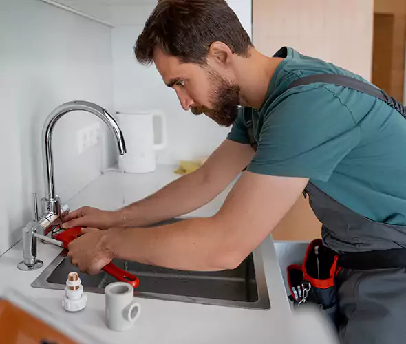 Professional Faucet Replacement Specialist in East Patchogue, NY: Schedule Affordable Faucet Replacement Services with Us
