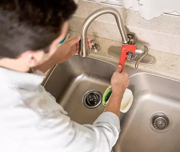 Professional Sink Repair Specialist in East Patchogue, NY: Schedule Reliable Sink Fixing Services with Us